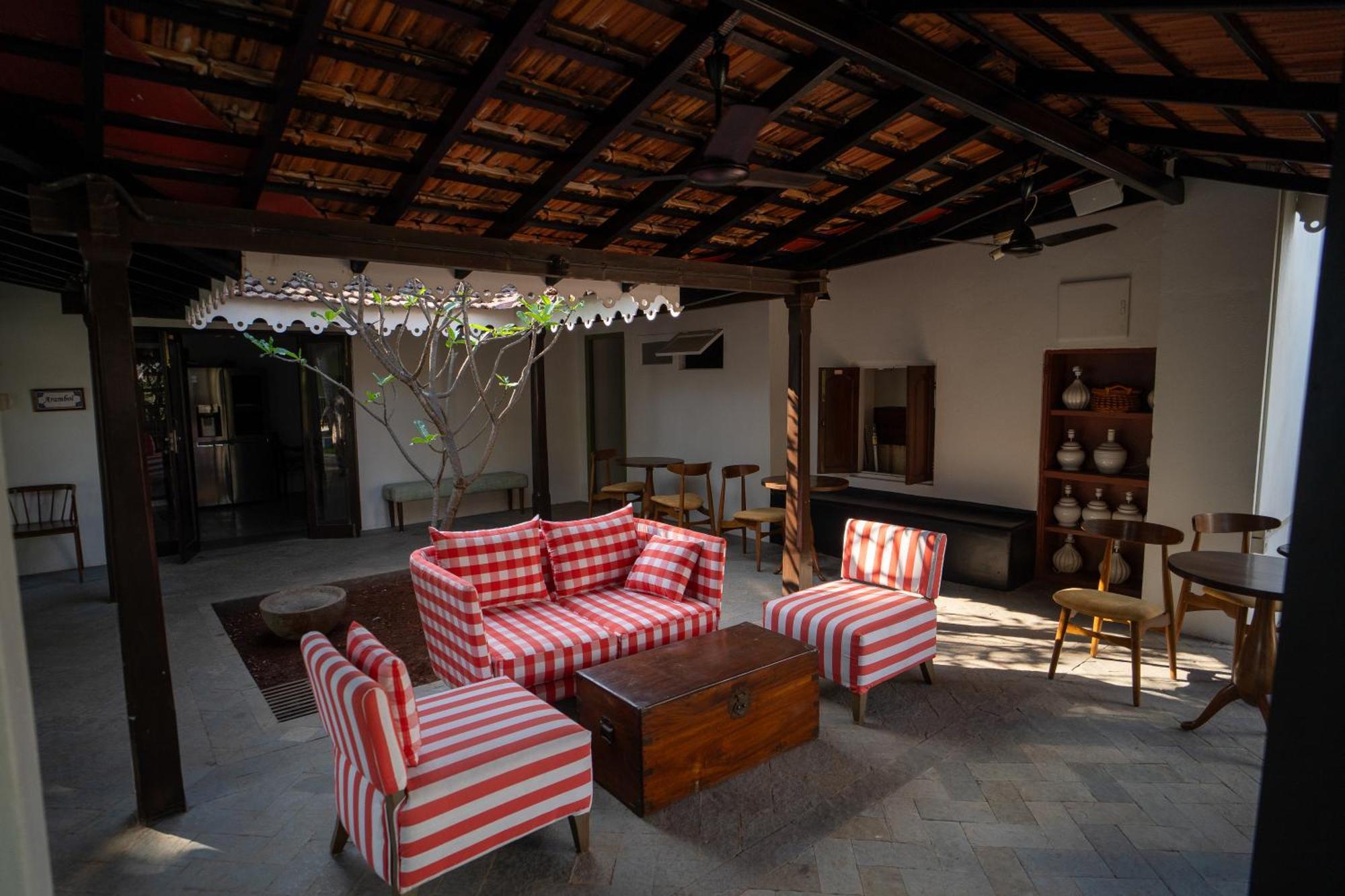فندق The Project Cafe Aldona المظهر الخارجي الصورة